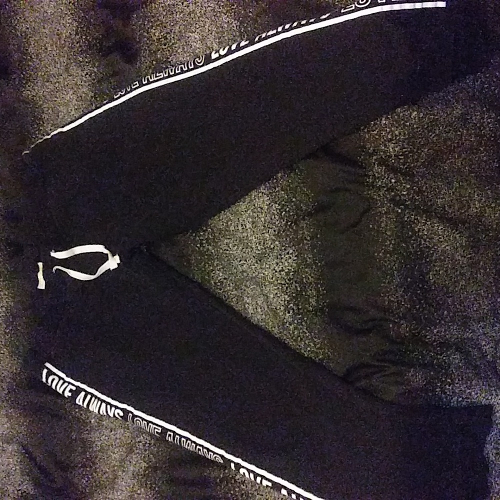 Sweat pants